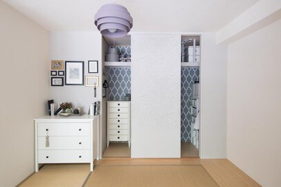 押入れが使いにくい？だったら、ウオークインクローゼット風にプチ改造しちゃいましょ！