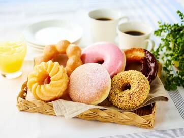 ミスド約88種類の人気1位とは？おいしさの秘密は食感とドーナツ学校にあり！