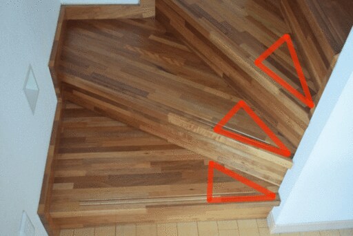 三角形になっている踏み板