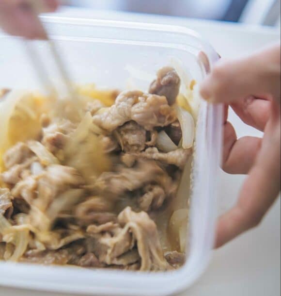 こま切れ肉のもっちり豚しょうが焼き