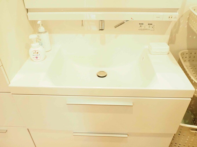 リクシルの洗面台L.C.
