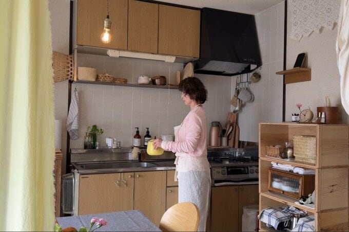 キッチンに立つたみーさん