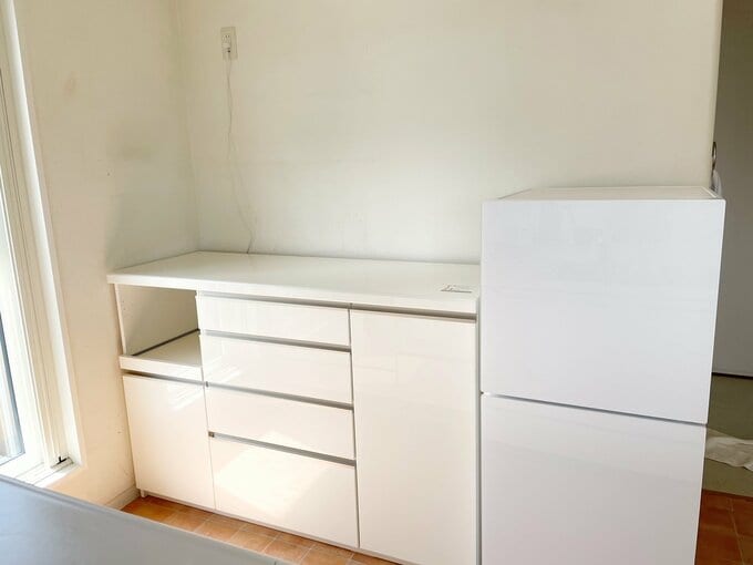 引き出し式のカウンター収納