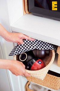 毎日使う茶碗はラウンドのカゴへ