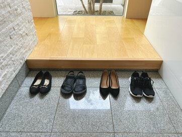 家がキレイな人が、この10年で「やっていてよかった」習慣4つ。玄関の靴をそろえたら意外な効果が