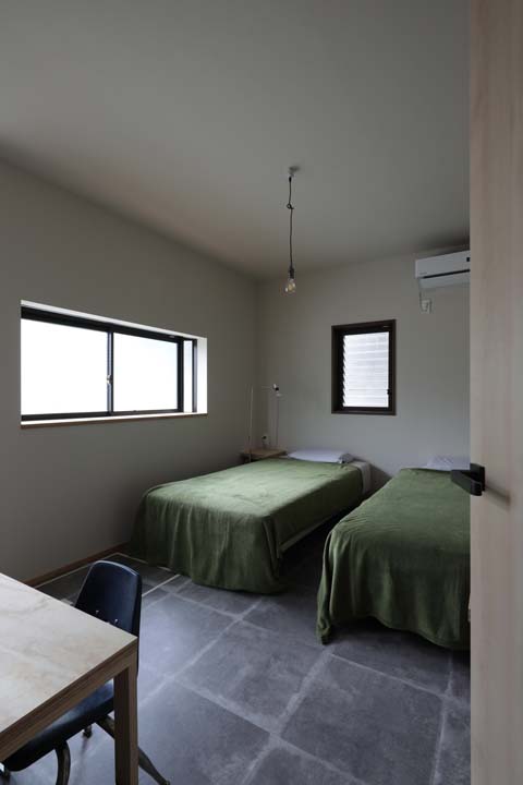 キッチンを寝室に変更