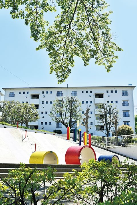 団地の中の公園