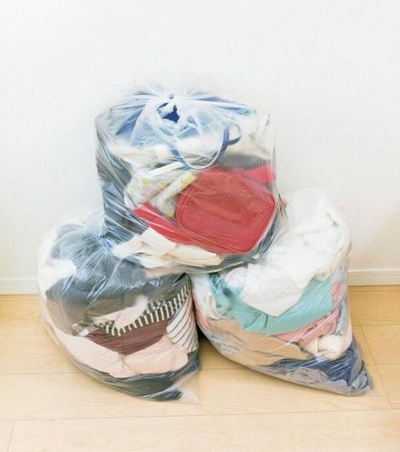 袋3つ分の衣類