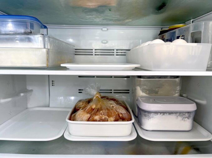 から揚げの仕込み