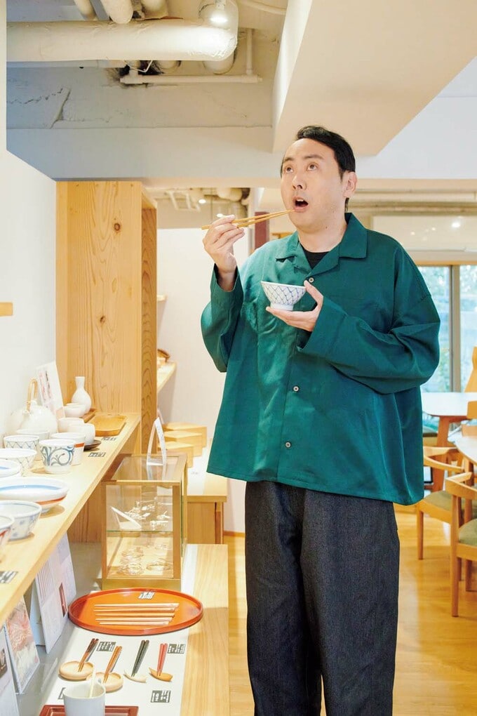 食器や雑貨なども取り扱っている