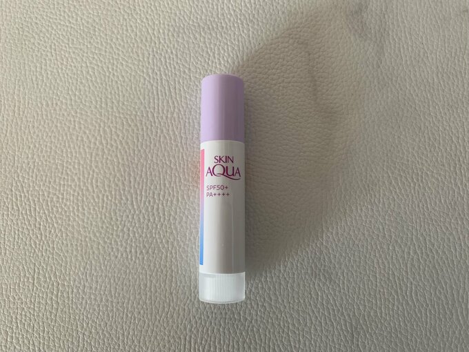 スキンアクア トーンアップUVスティック ラベンダー