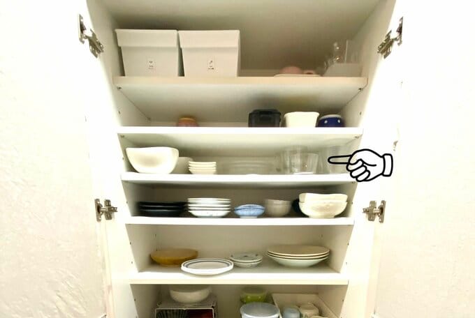 グラスを食器棚に収納したところ