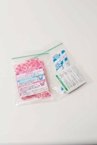 袋に移し替えれば残数がひと目でわかるように