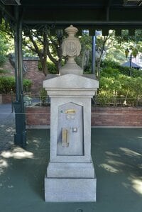 ホーンテッドマンション