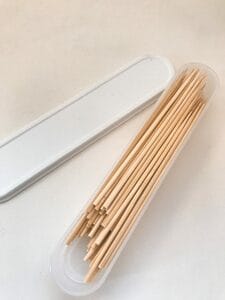 竹串がバラバラバラ~ッと豪快に散らばったときに気がつきました