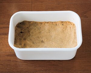 <ぬか>野菜だけでなく魚や肉もぬかに漬けて