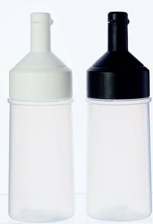 ボトル並んだ画像