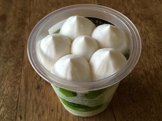 上から見たななパフェ　マスカットオブアレキサンドリア