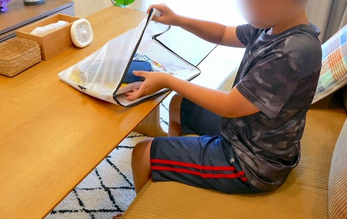 （写真10）10_宿題ケース(持ち運び)