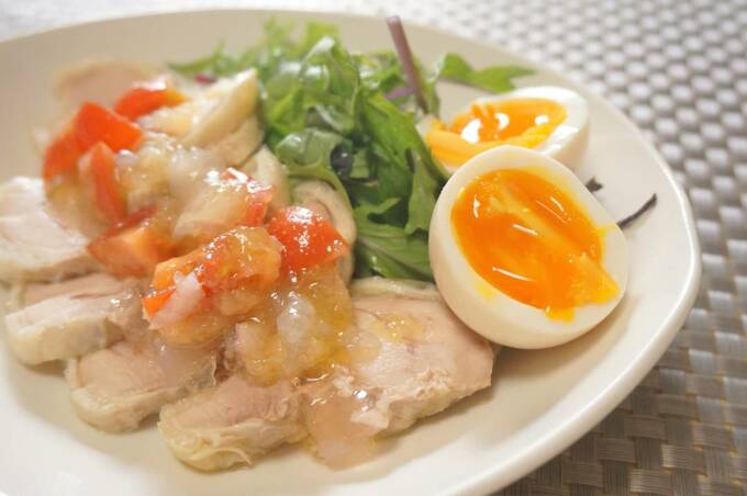 鶏ハムのレッドオイル漬け