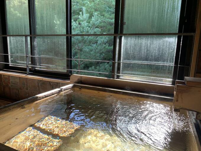 半露天風呂