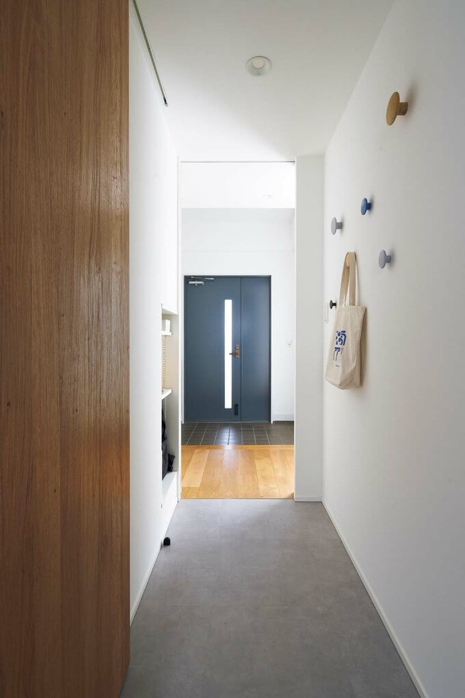 洗面に直行できる玄関からの動線