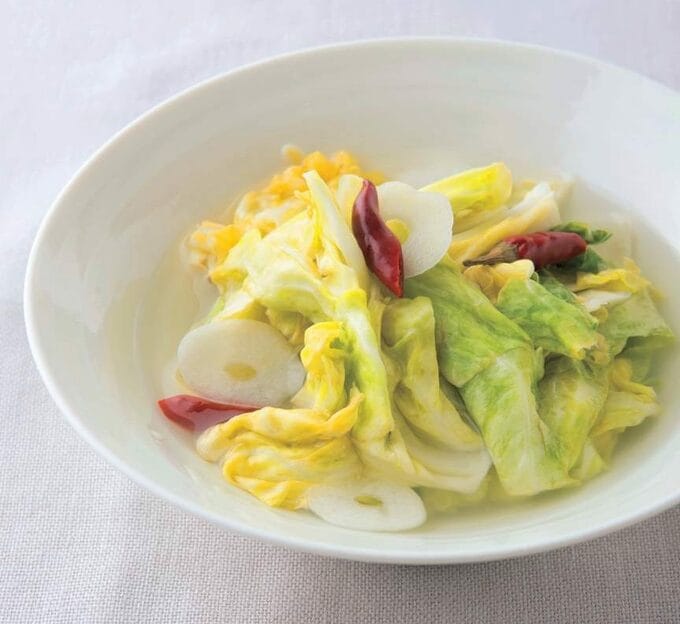 キャベツの水キムチ風