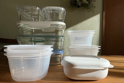 50代「キッチングッズを増やしすぎない」ためにできること。フライパンは2枚だけ、保存容器はたまに見直す