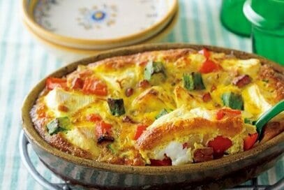 トースターでつくる簡単「チーズオムレツ」。彩り鮮やかで栄養も満点