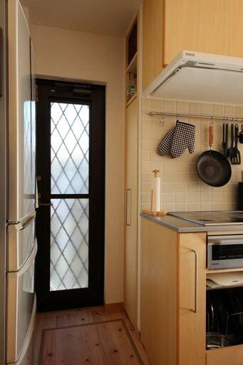 ワゴンをしまっているところ