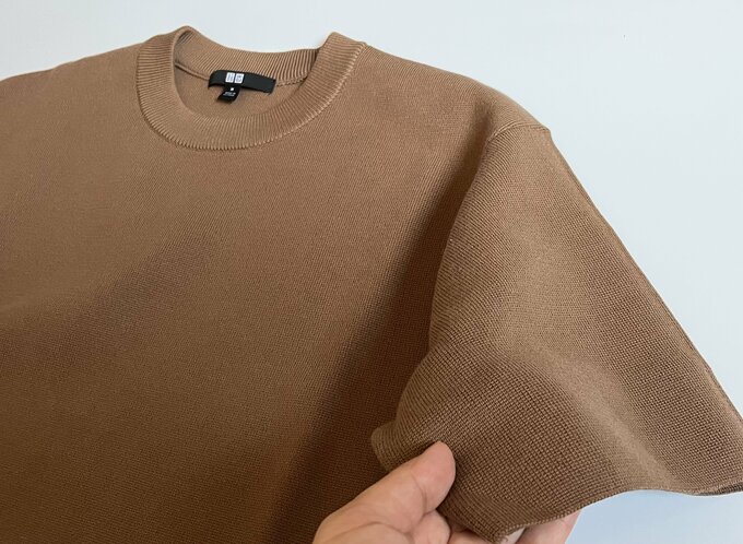 ニット生地の編み目