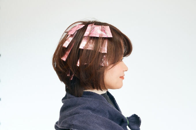 ハイライトの施術中