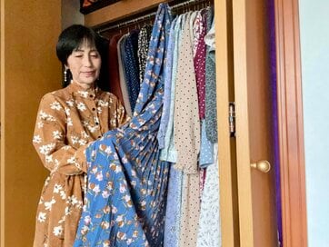 64歳の「クローゼットを軽やかにする」コツ。服を減らして暮らしも心もラクに