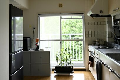 40代、団地暮らし歴30年「住みやすい団地を選ぶコツ」4つ。湿気に悩まされないポイントも