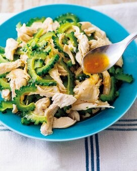 鶏胸肉とゴーヤーの糖質オフレシピ。苦くないから子どもも喜ぶ！
