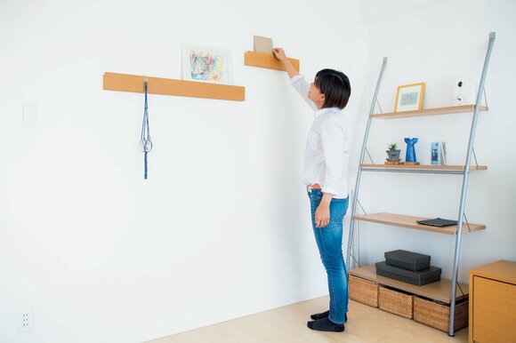 リビングの壁に、飾りにもなる