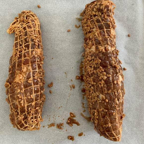 漬け込んだ豚ブロック肉