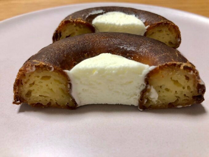 生カヌレケーキ断面