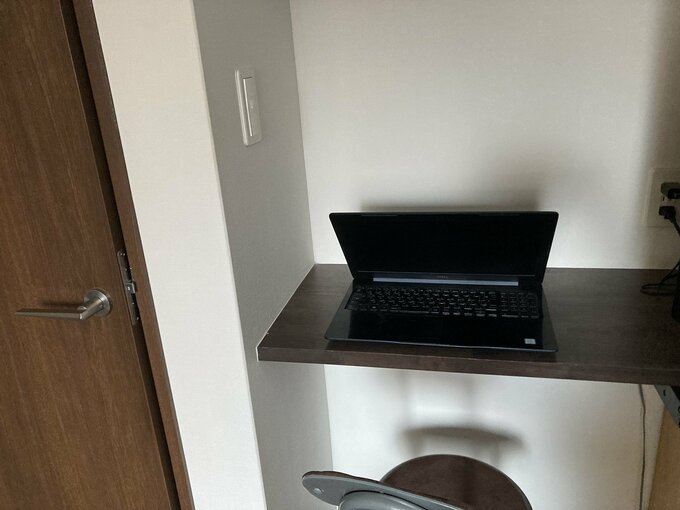 寝室のカウンター