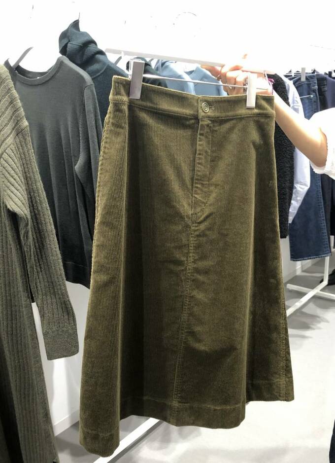 コーデュロイスカート