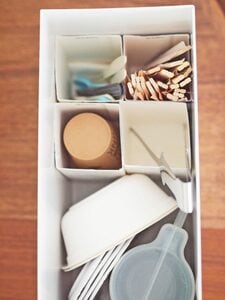 牛乳パックですっきり収納