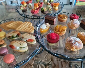 冷凍の一口サイズのスイーツがかわいすぎ。解凍してそのまま食べられる