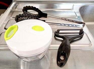 50代、「疲れた日」の料理グッズ3つ。ラクして料理が楽しくなる