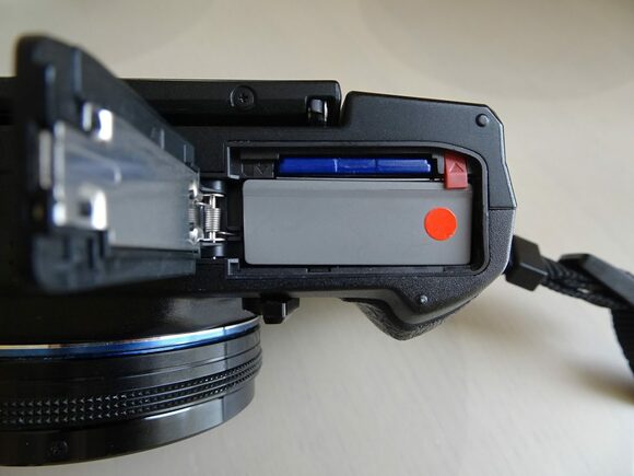 デジタルカメラの充電池