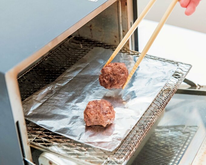 自家製冷凍食品を再加熱する様子