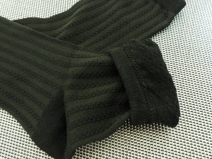 吸湿発熱 ブラック柄アソート