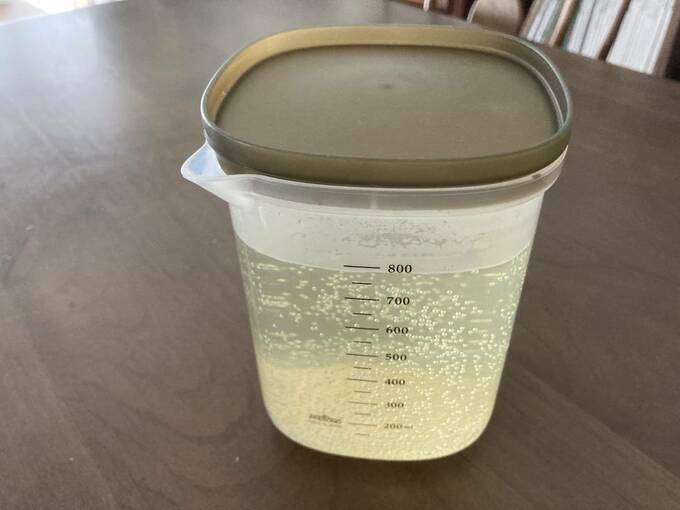 容器におだし上から