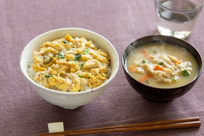 アマノフーズ親子煮と豚汁