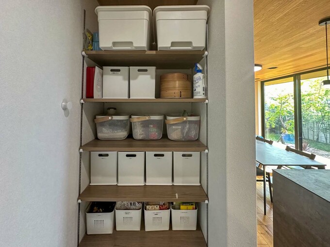 パントリーの収納