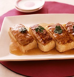 ＜豆腐とひき肉の重ね焼き＞豆腐が主役のおいしくてヘルシーなおかず！